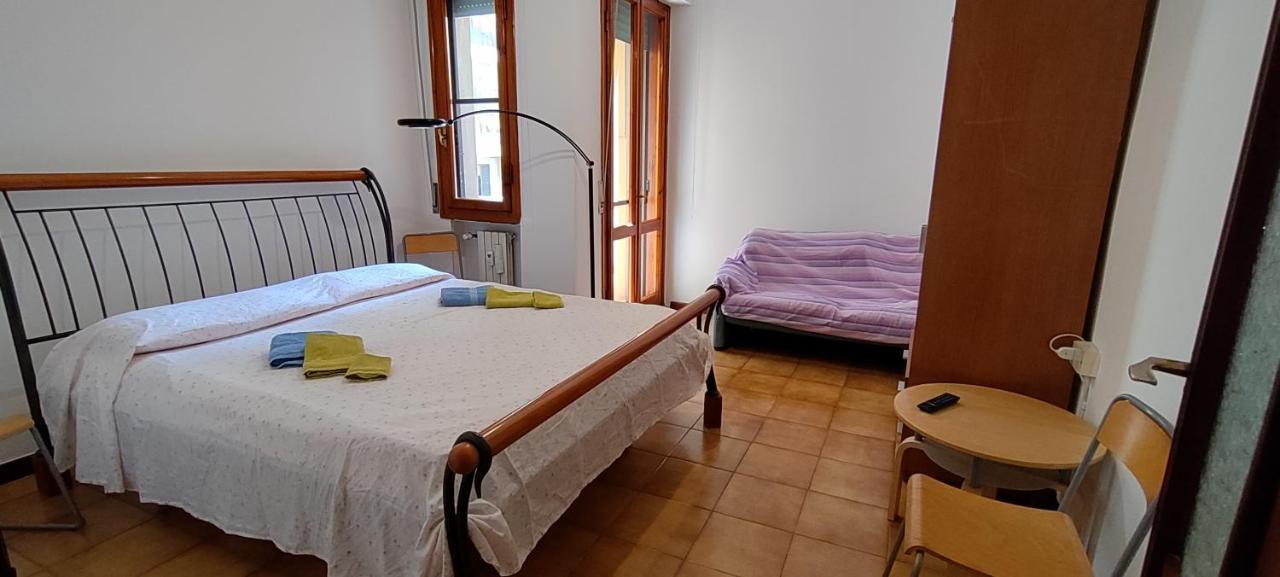 Pisa Central Station Room Rent Екстериор снимка